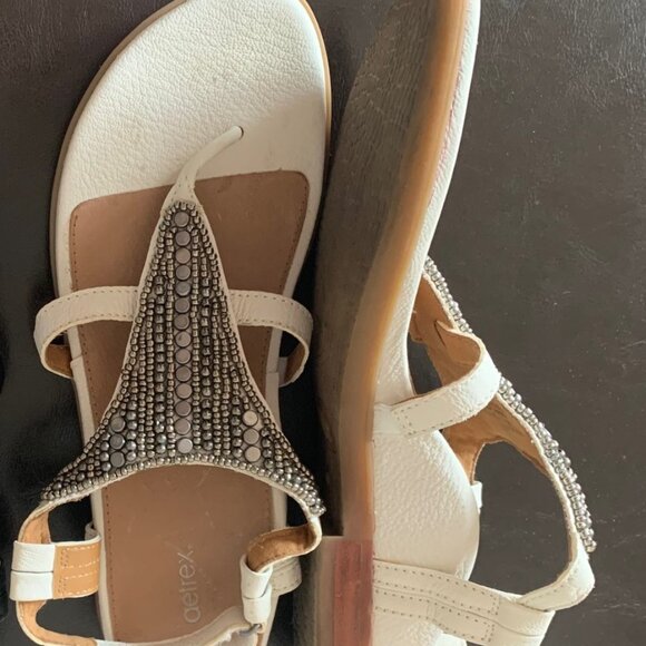 Ladies Aertrx Sandals - Picture 2 of 2